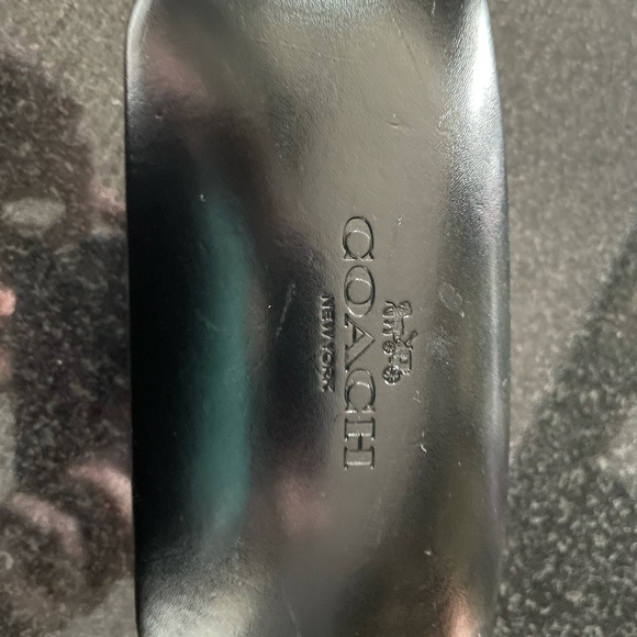 Coach Sunglasses!! - Picture 4 of 4